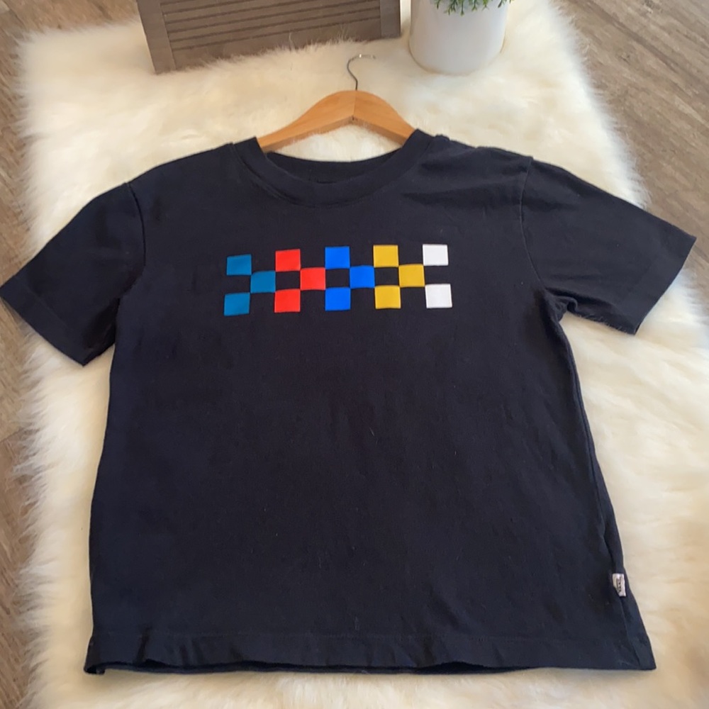 VANS black T-SHIRT.